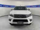 Thumbnail '2' of Toyota Hilux