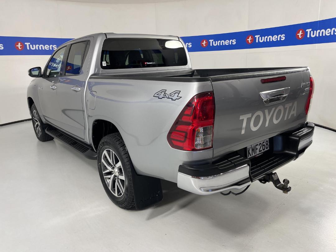 Photo '5' of Toyota Hilux Photo '5' of Toyota Hilux