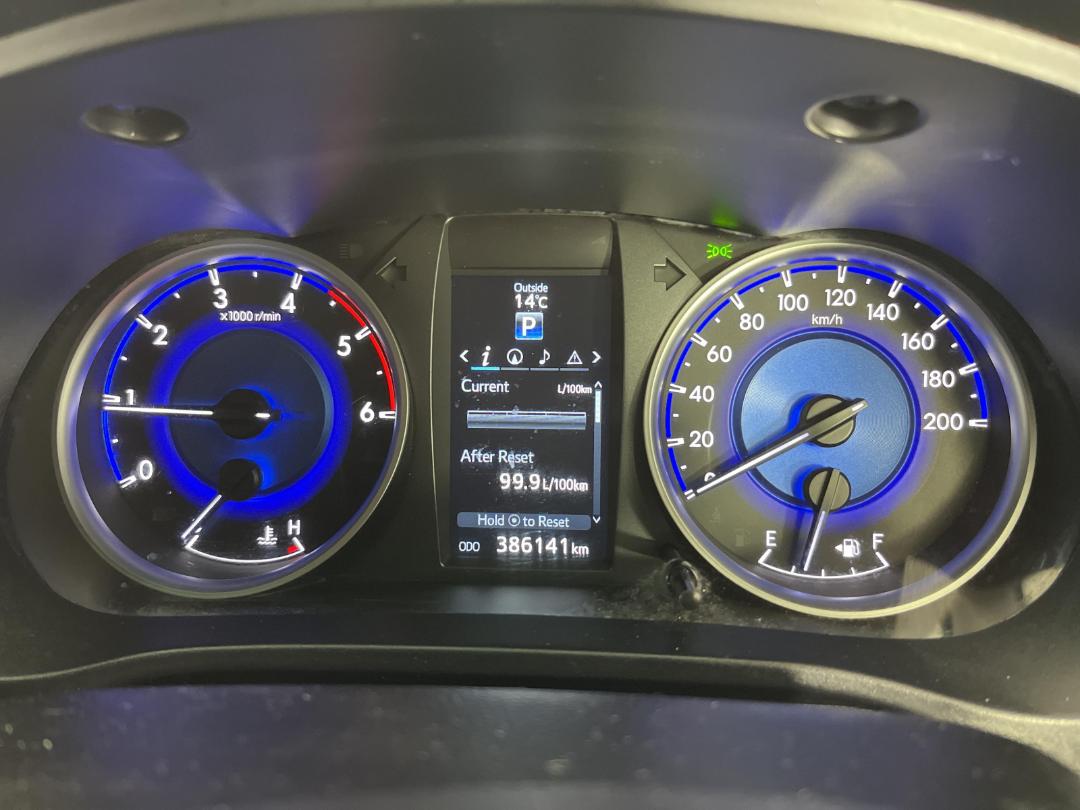 Photo '21' of Toyota Hilux Photo '21' of Toyota Hilux