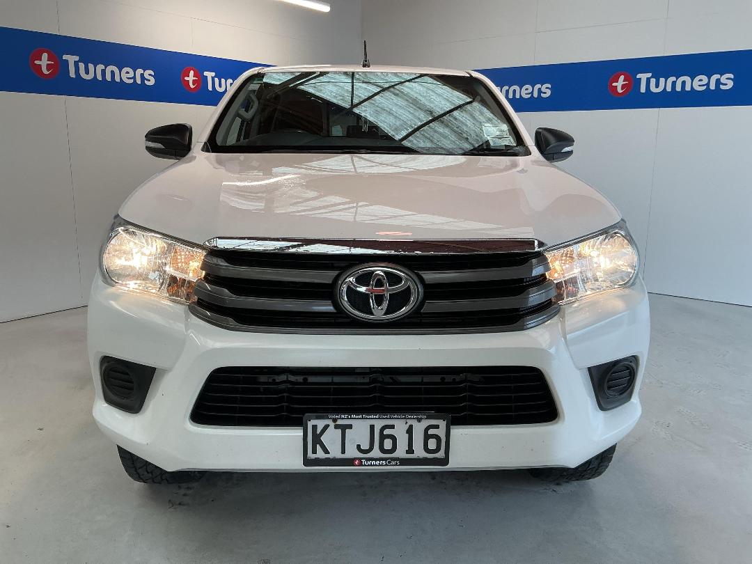 Photo '2' of Toyota Hilux Photo '2' of Toyota Hilux