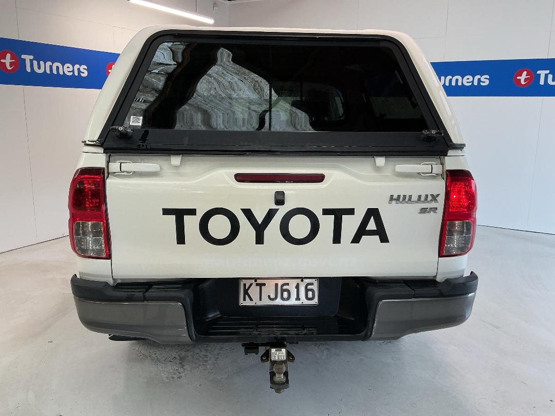 Photo '6' of Toyota Hilux Photo '6' of Toyota Hilux