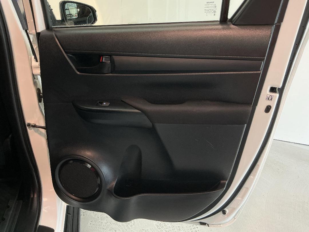 Photo '19' of Toyota Hilux Photo '19' of Toyota Hilux