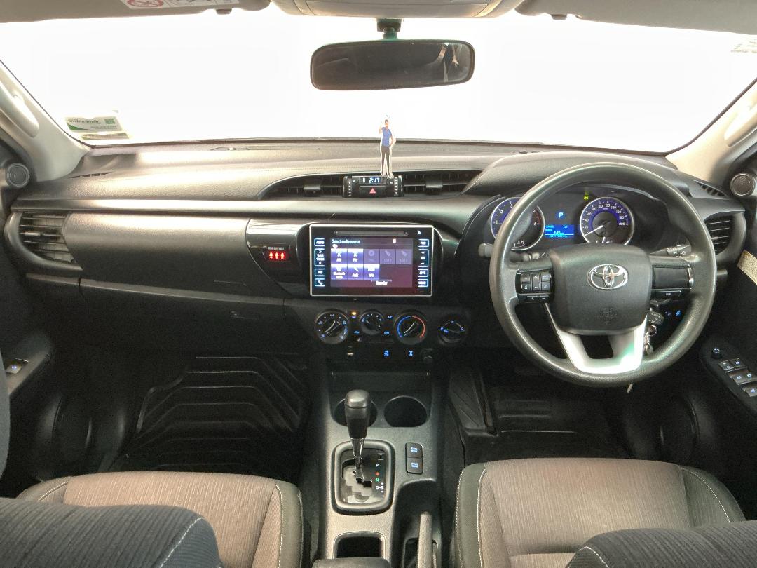 Photo '17' of Toyota Hilux Photo '17' of Toyota Hilux