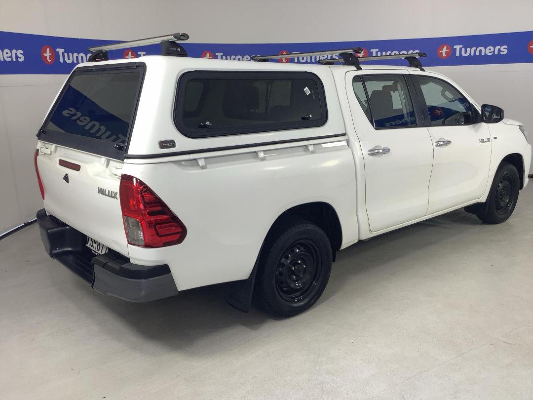 Photo '7' of Toyota Hilux Photo '7' of Toyota Hilux