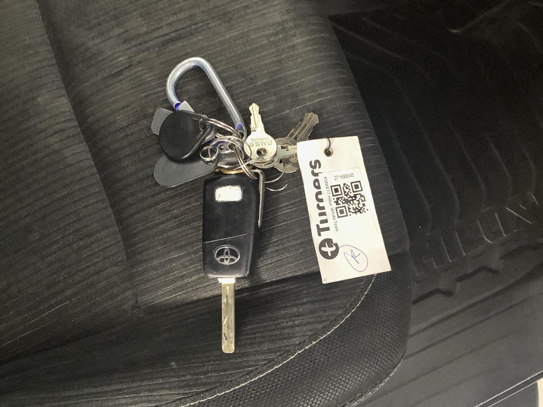 Photo '22' of Toyota Hilux Photo '22' of Toyota Hilux