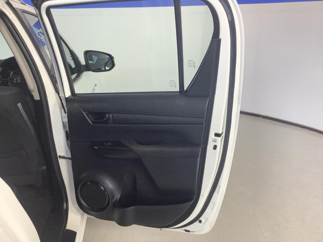 Photo '19' of Toyota Hilux Photo '19' of Toyota Hilux