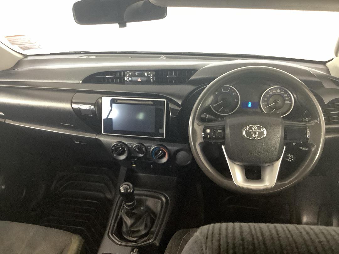 Photo '17' of Toyota Hilux Photo '17' of Toyota Hilux