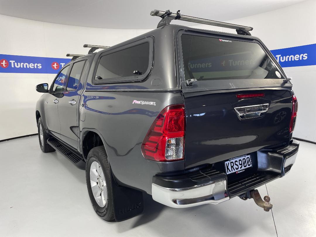 Photo '5' of Toyota Hilux Photo '5' of Toyota Hilux