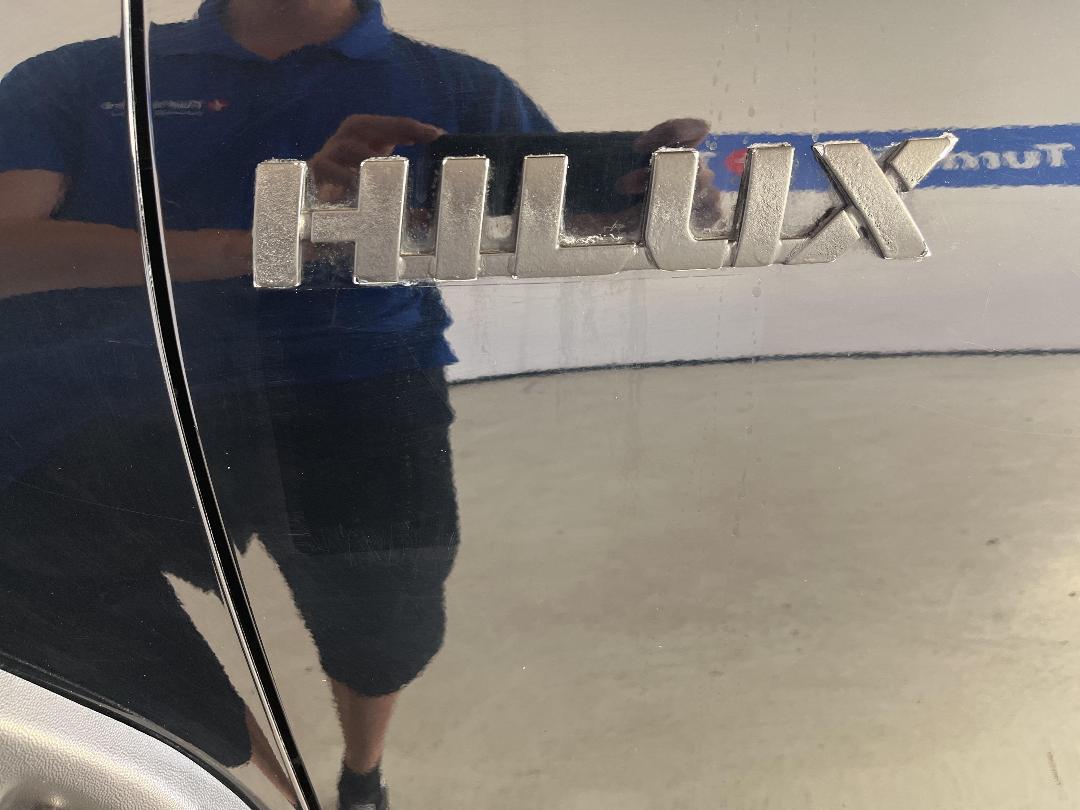 Photo '28' of Toyota Hilux Photo '28' of Toyota Hilux