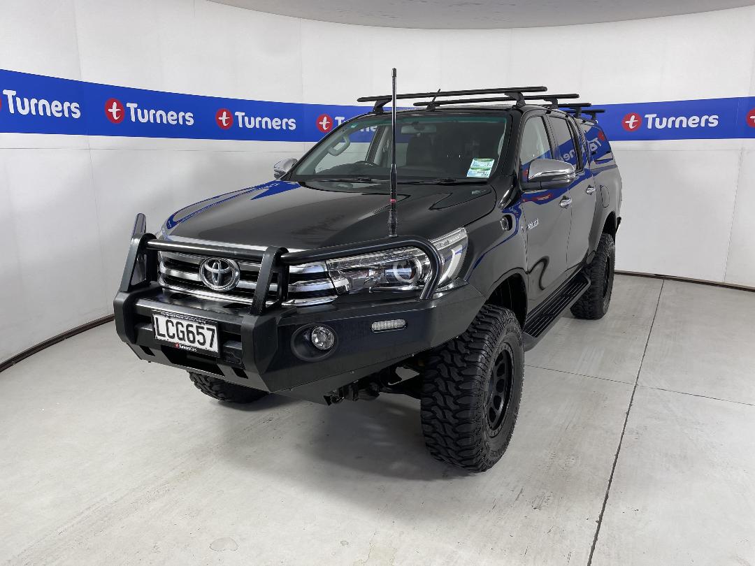 Photo '4' of Toyota Hilux