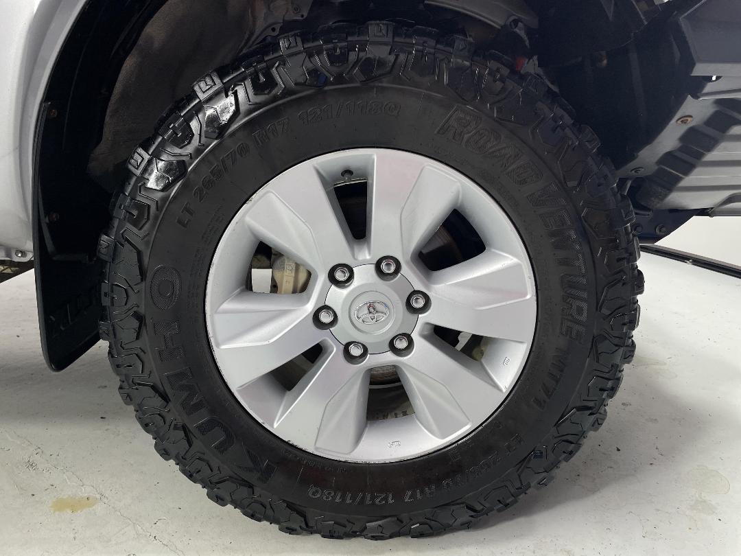 Photo '9' of Toyota Hilux Photo '9' of Toyota Hilux