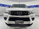 Thumbnail '2' of Toyota Hilux