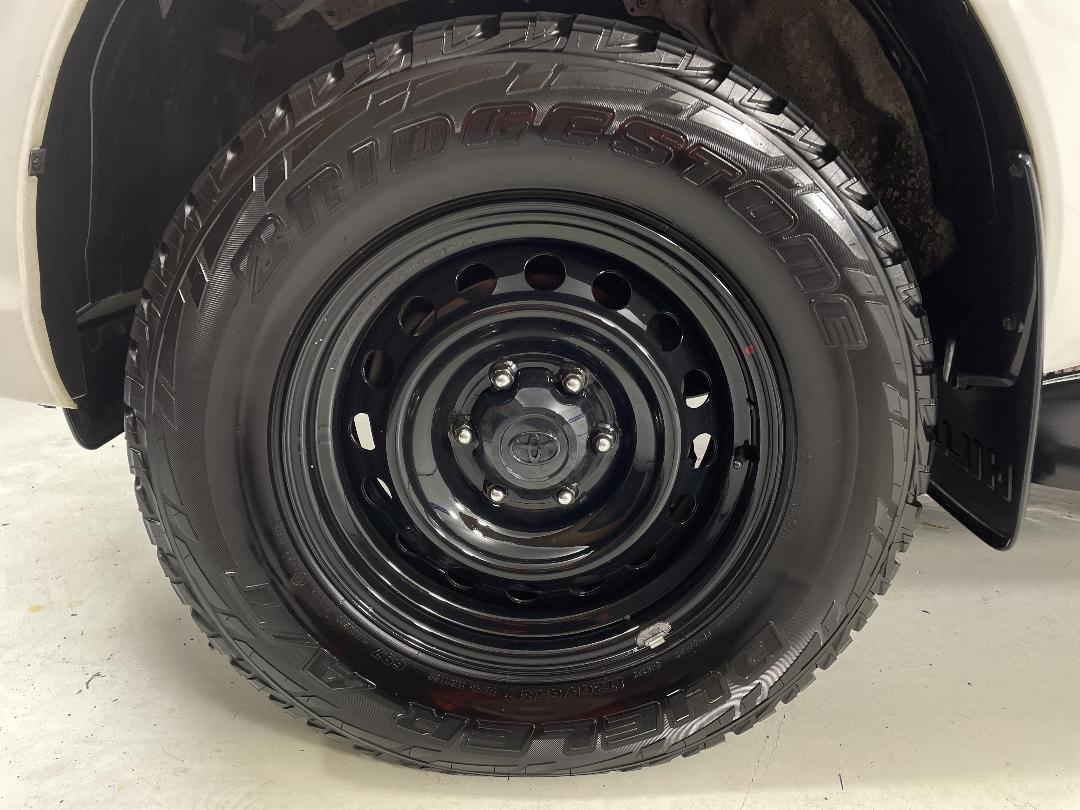 Photo '10' of Toyota Hilux Photo '10' of Toyota Hilux