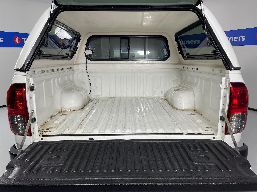 Photo '14' of Toyota Hilux Photo '14' of Toyota Hilux