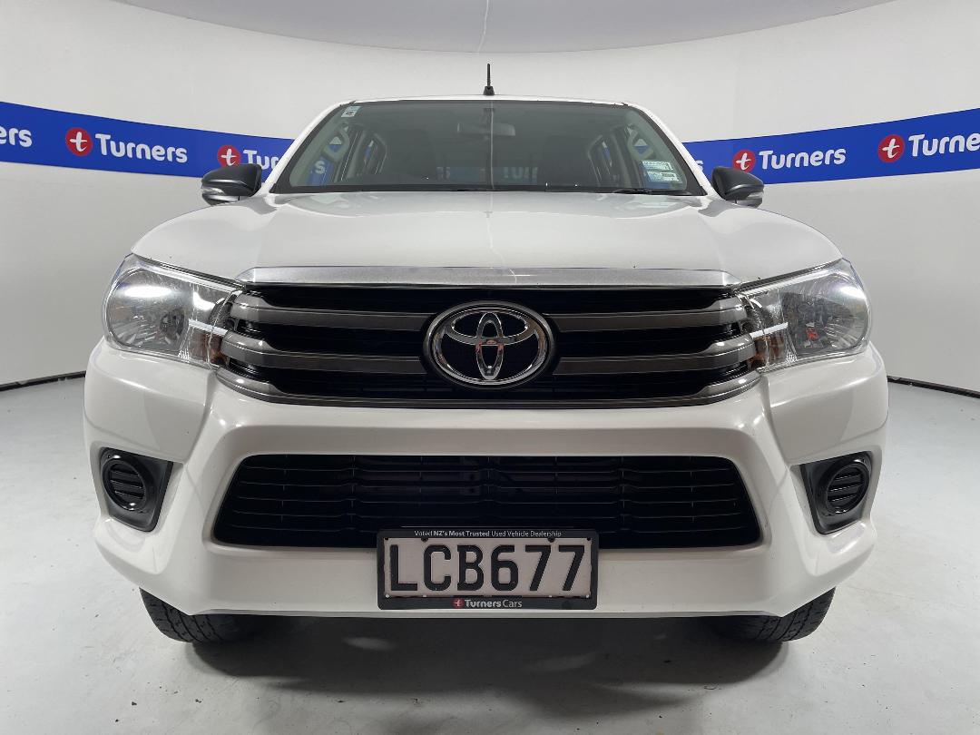 Photo '2' of Toyota Hilux