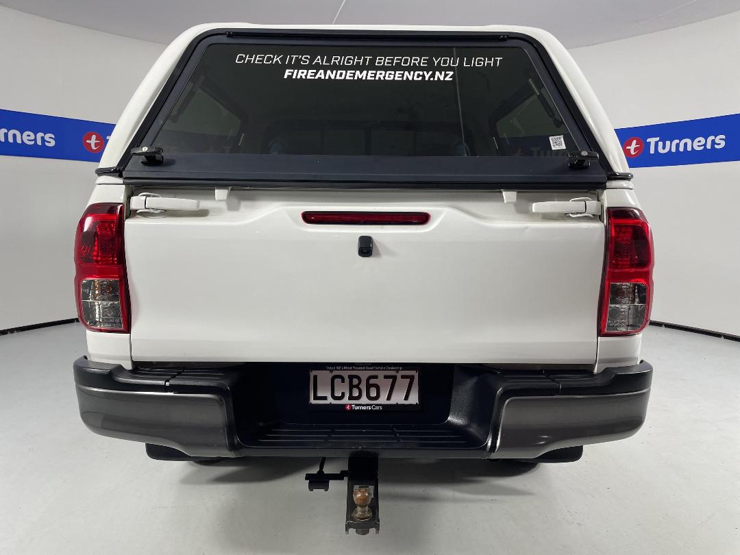 Photo '6' of Toyota Hilux