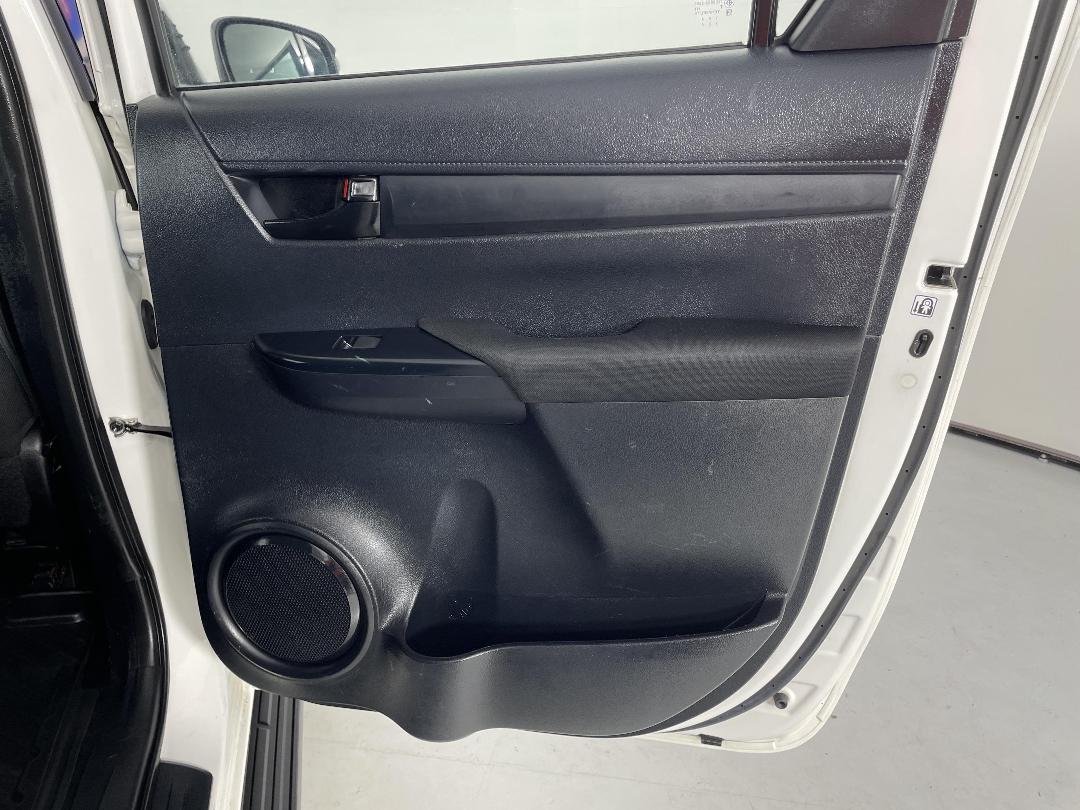 Photo '19' of Toyota Hilux