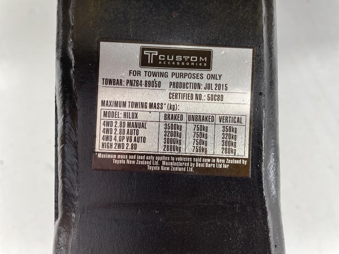 Photo '28' of Toyota Hilux