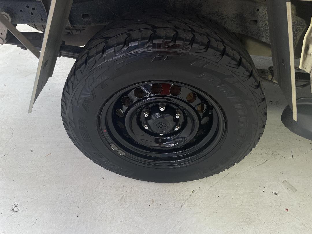 Photo '12' of Toyota Hilux Photo '12' of Toyota Hilux