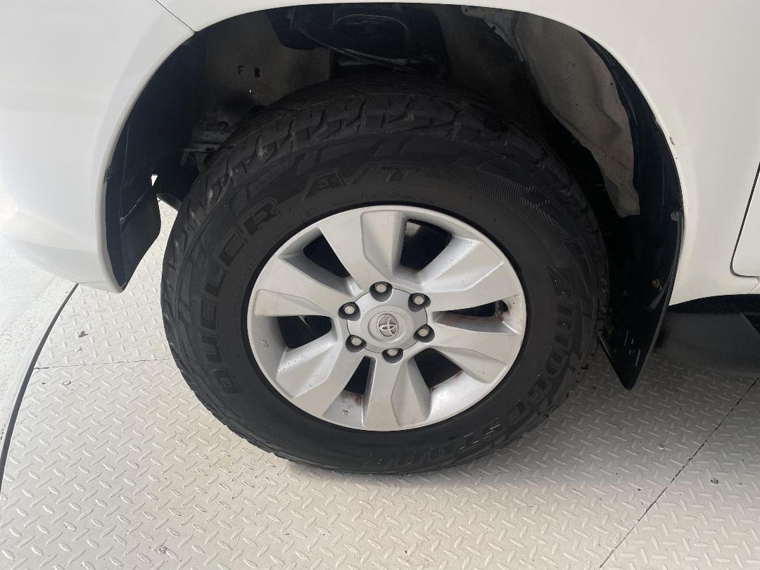 Photo '10' of Toyota Hilux Photo '10' of Toyota Hilux