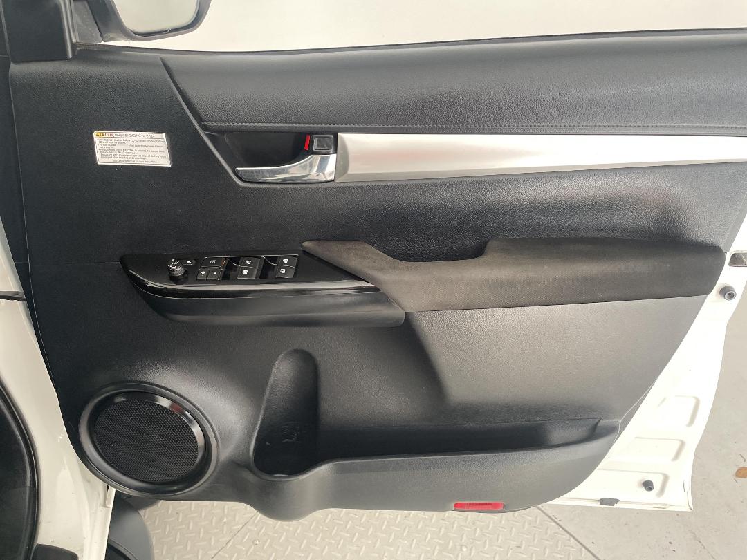 Photo '15' of Toyota Hilux Photo '15' of Toyota Hilux