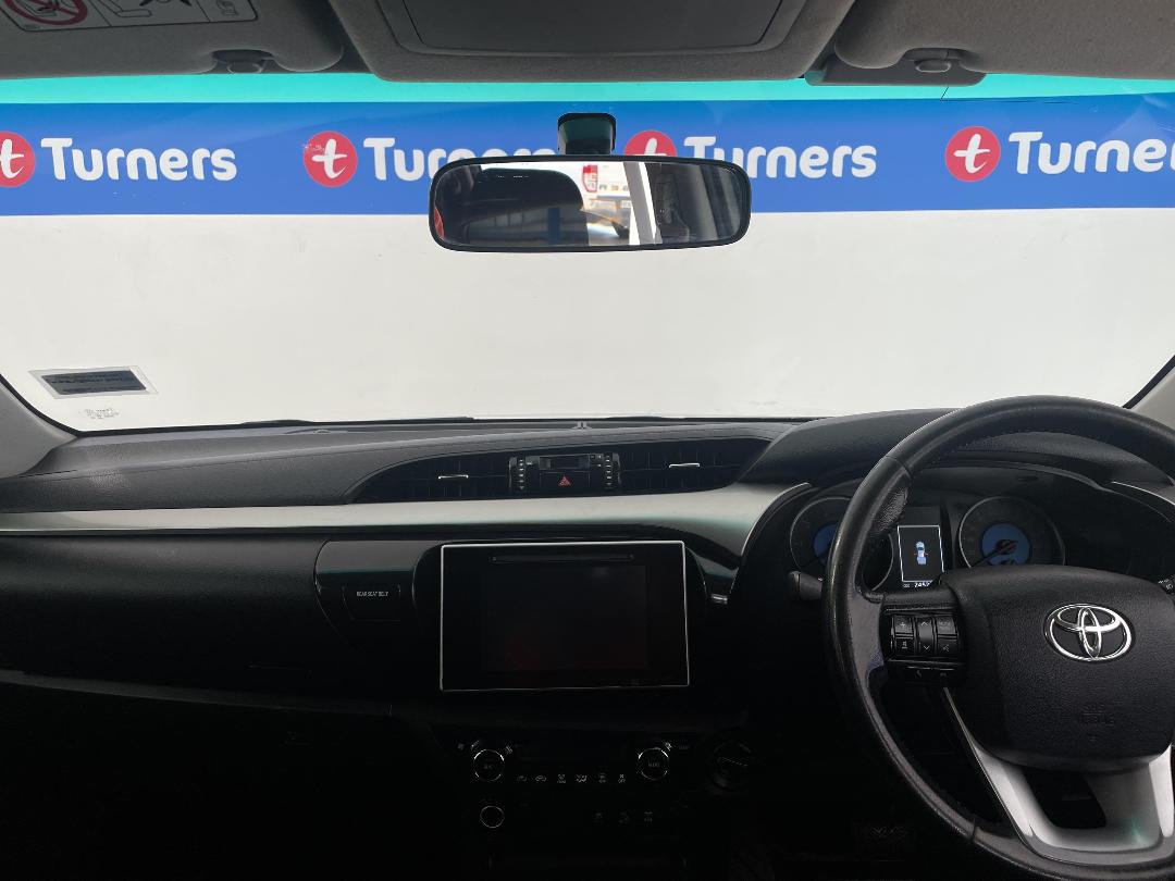 Photo '17' of Toyota Hilux Photo '17' of Toyota Hilux