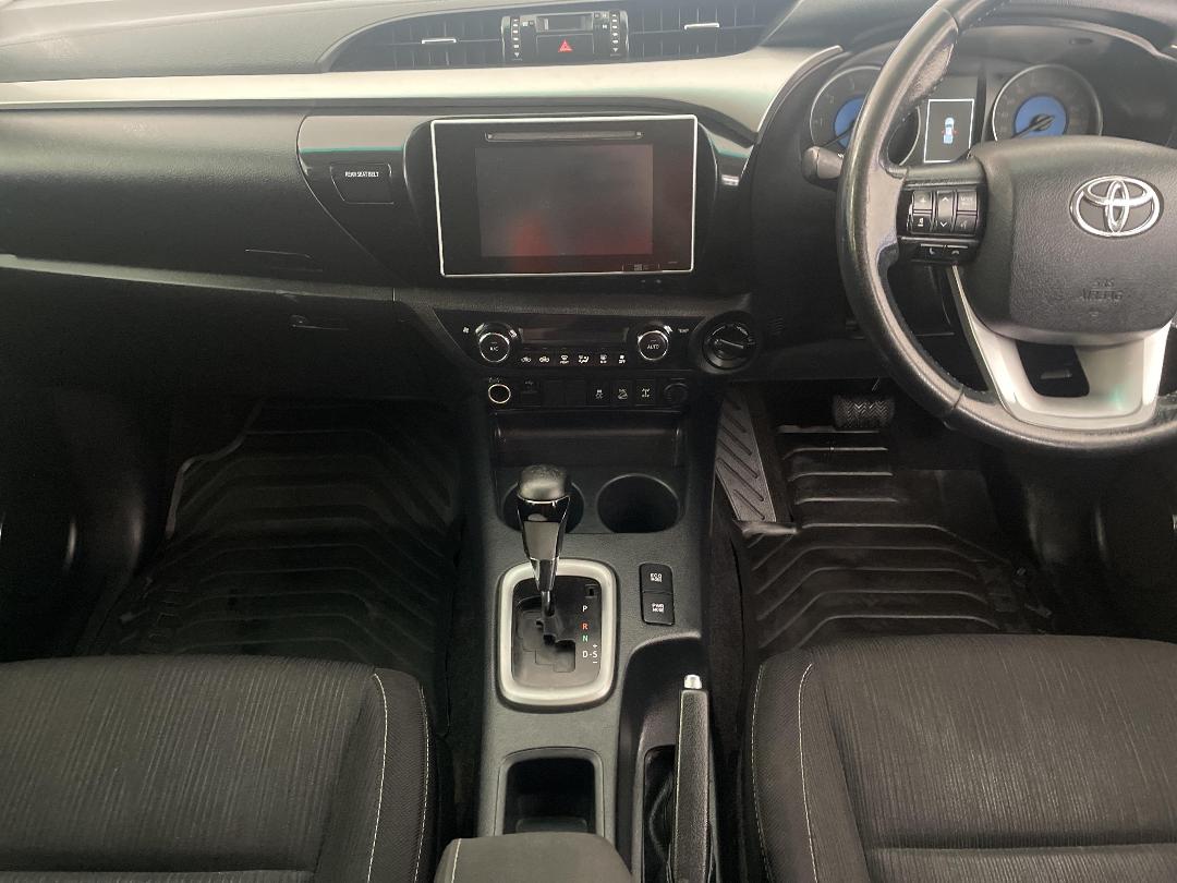 Photo '18' of Toyota Hilux Photo '18' of Toyota Hilux