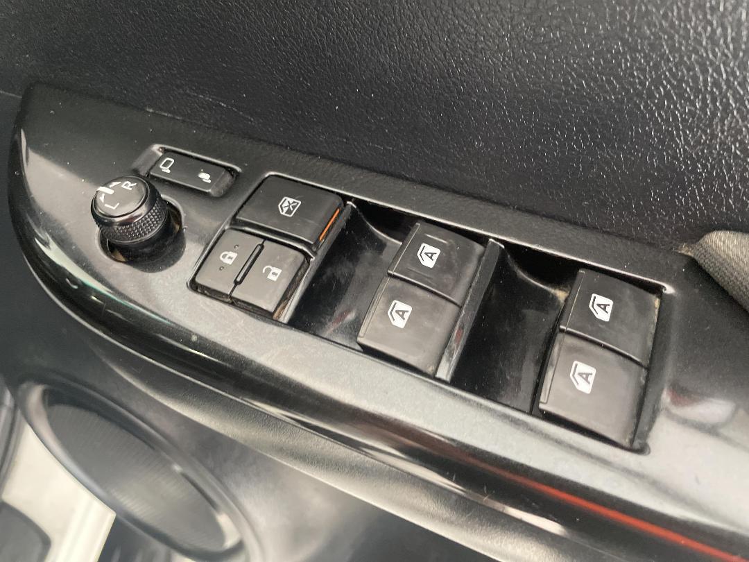 Photo '24' of Toyota Hilux Photo '24' of Toyota Hilux