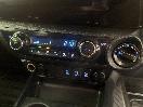 Thumbnail '31' of Toyota Hilux