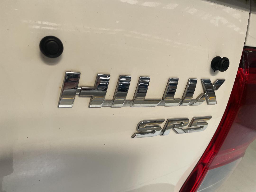 Photo '37' of Toyota Hilux Photo '37' of Toyota Hilux