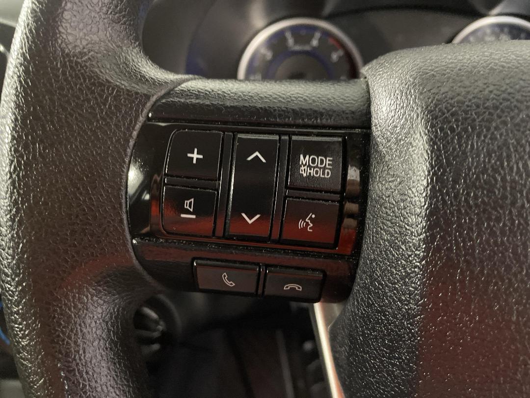 Photo '26' of Toyota Hilux