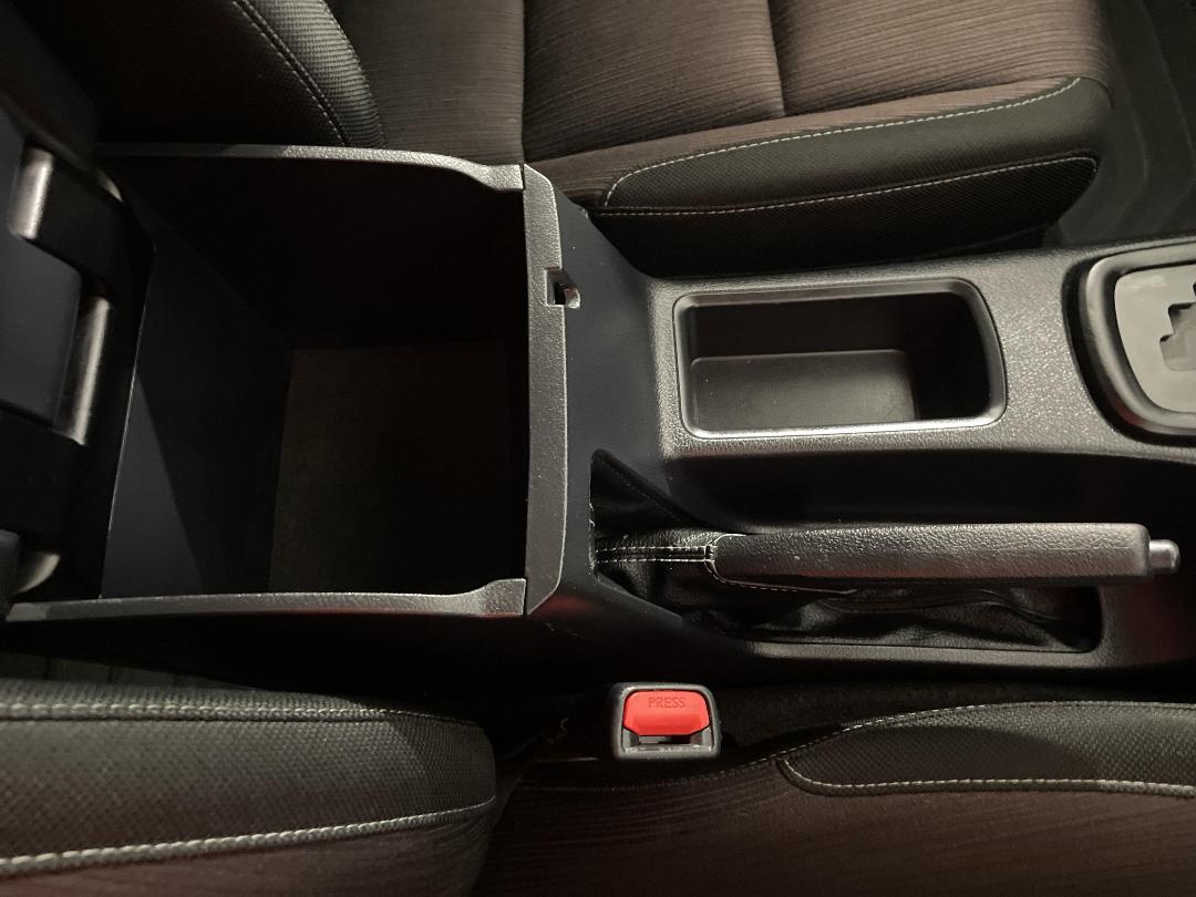 Photo '32' of Toyota Hilux