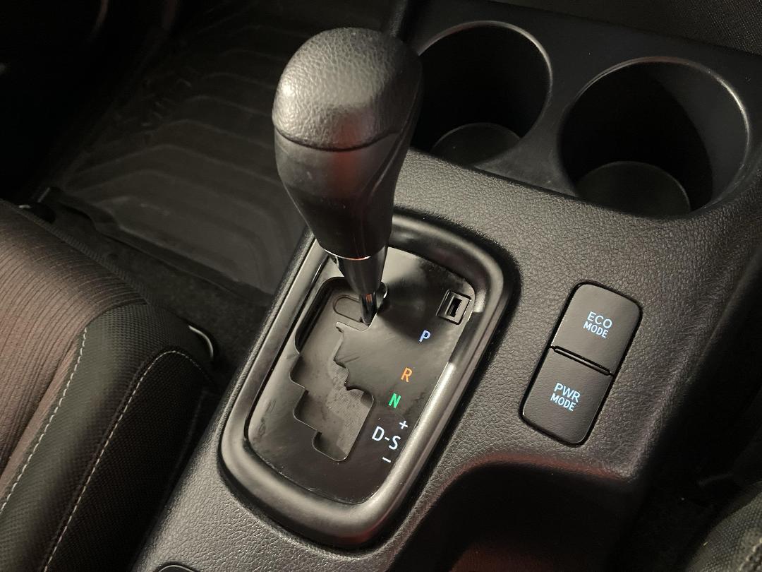 Photo '31' of Toyota Hilux