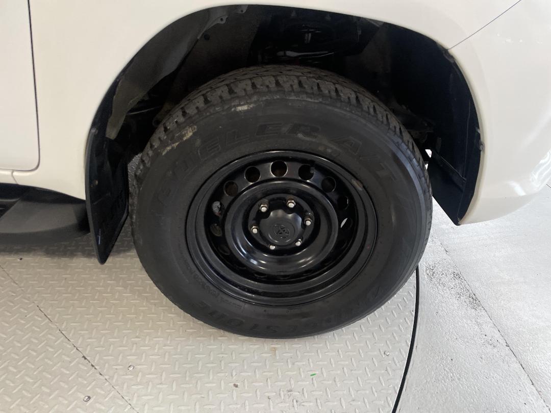 Photo '9' of Toyota Hilux