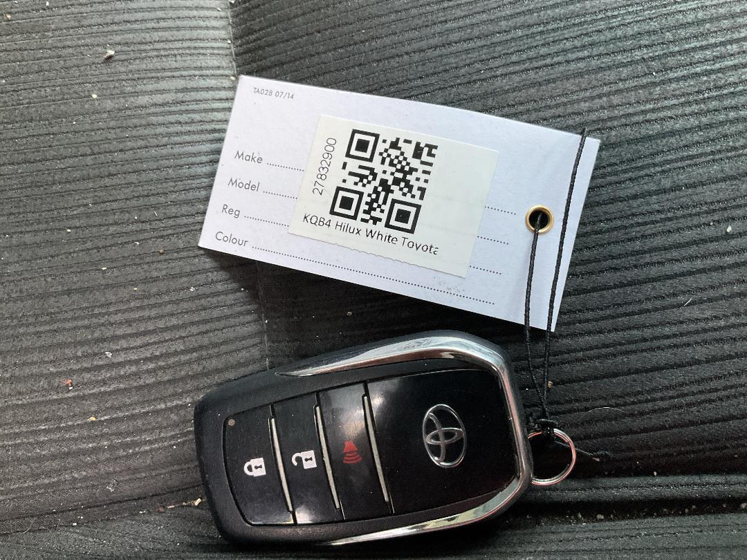 Photo '26' of Toyota Hilux SR5 TD DC Photo '26' of Toyota Hilux SR5 TD DC