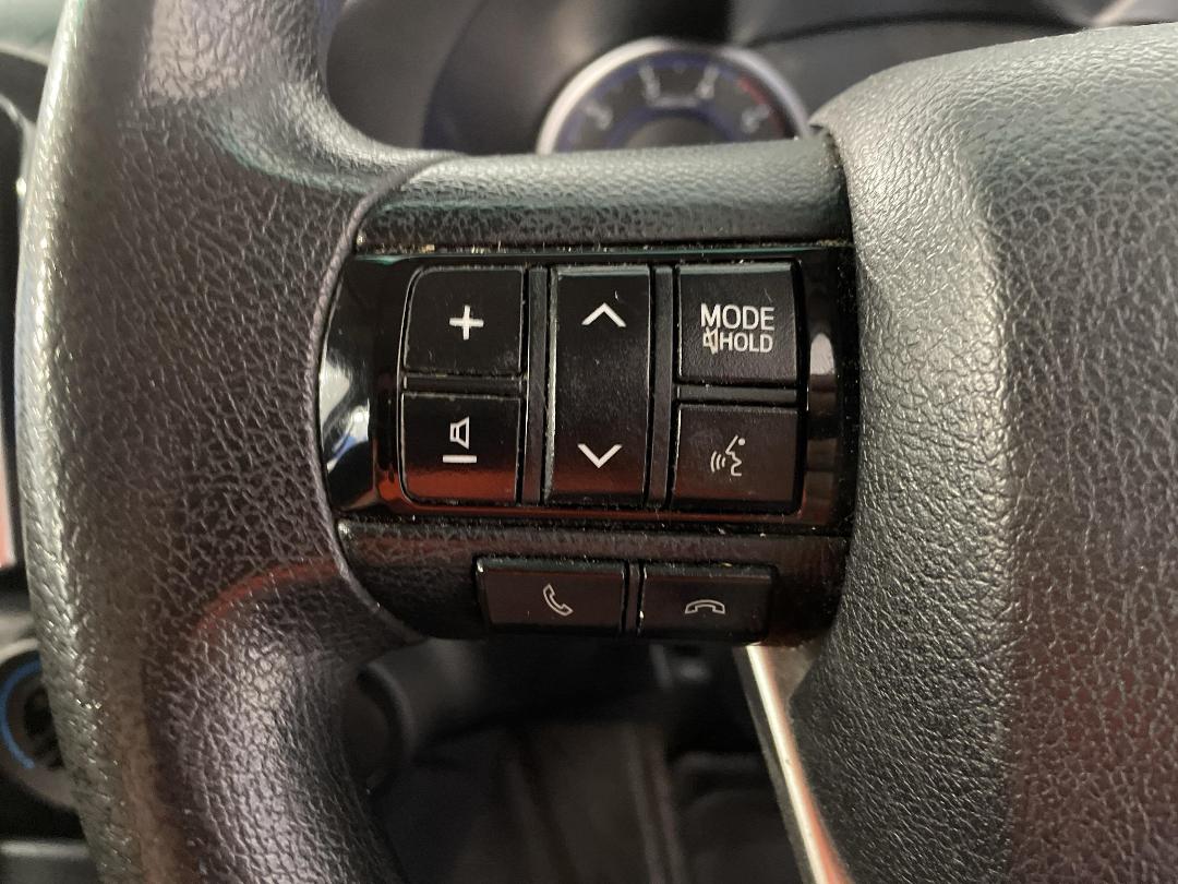 Photo '26' of Toyota Hilux