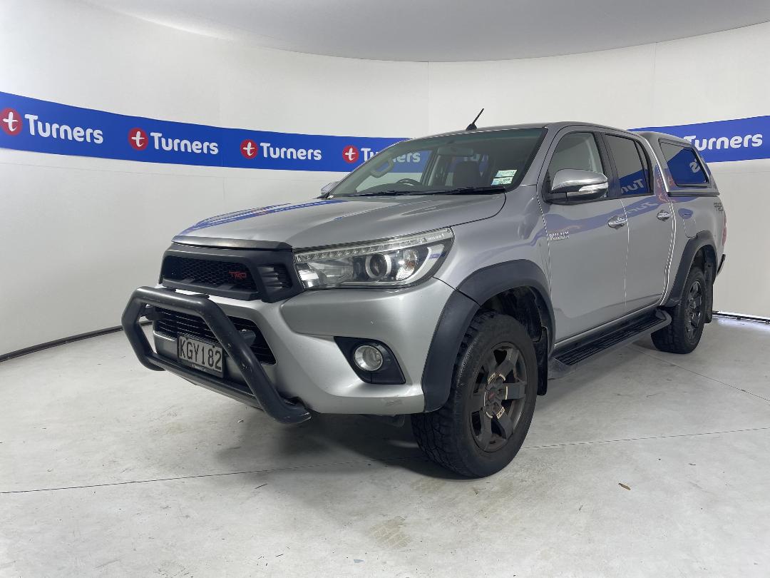 Photo '4' of Toyota Hilux