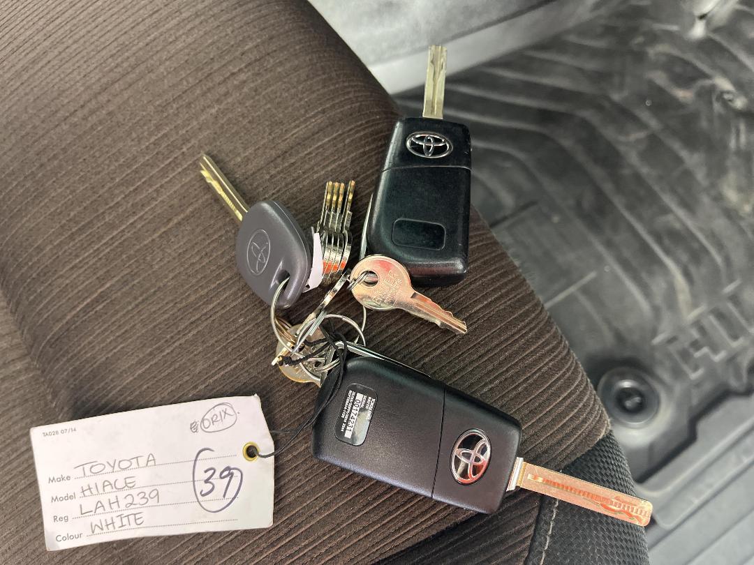 Photo '22' of Toyota Hilux