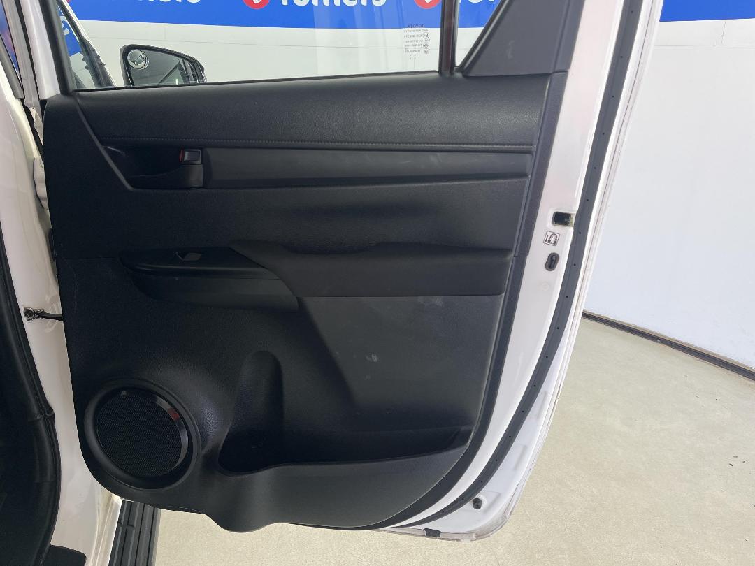 Photo '19' of Toyota Hilux