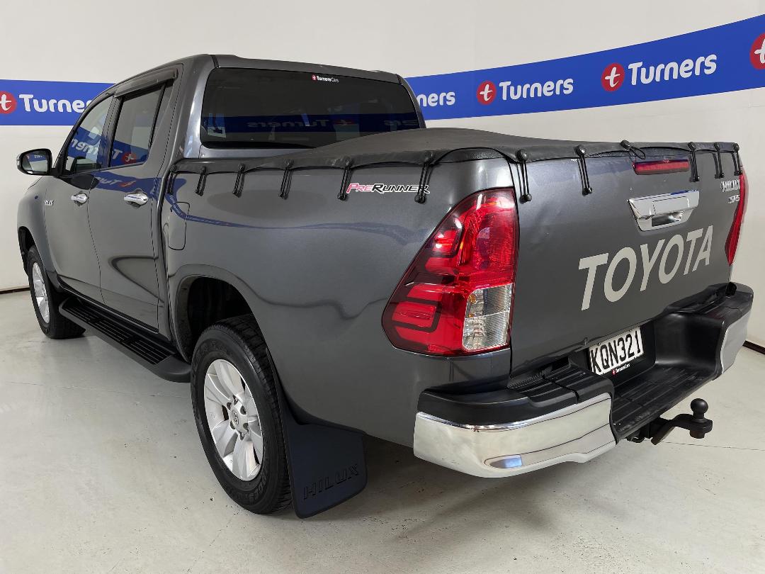 Photo '5' of Toyota Hilux