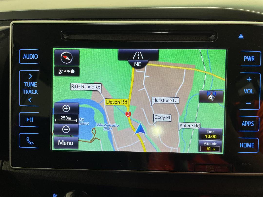 Photo '23' of Toyota Hilux