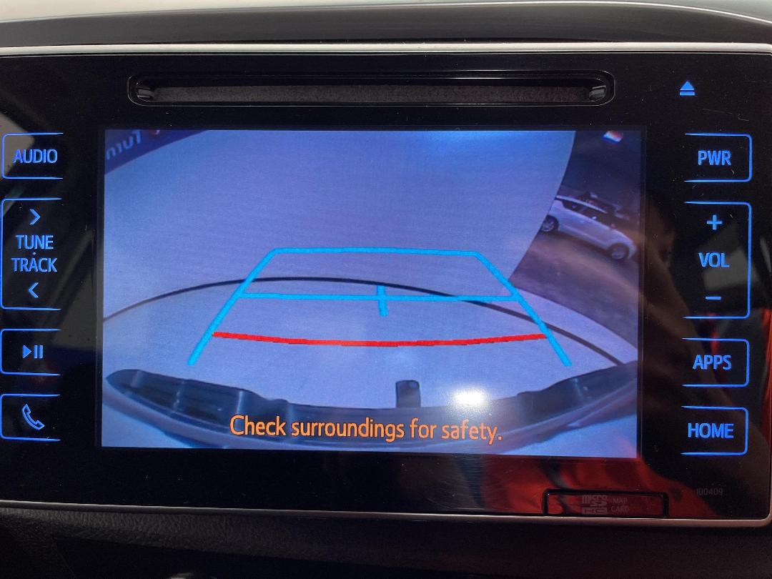 Photo '24' of Toyota Hilux