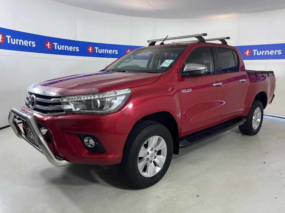 Photo '4' of Toyota Hilux