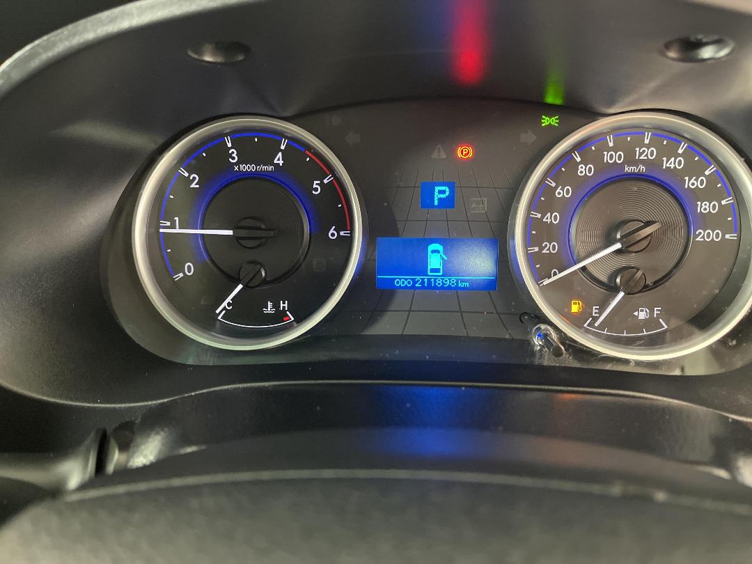 Photo '21' of Toyota Hilux