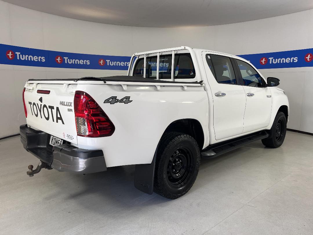 Photo '7' of Toyota Hilux