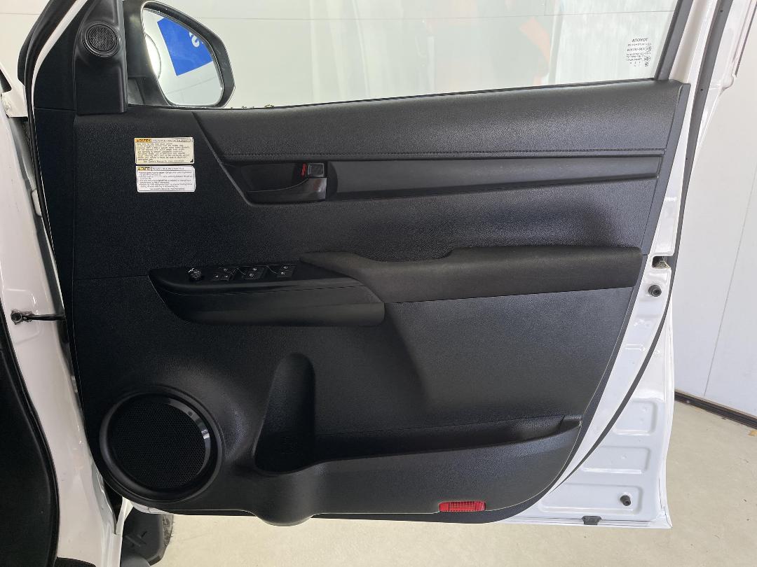 Photo '15' of Toyota Hilux