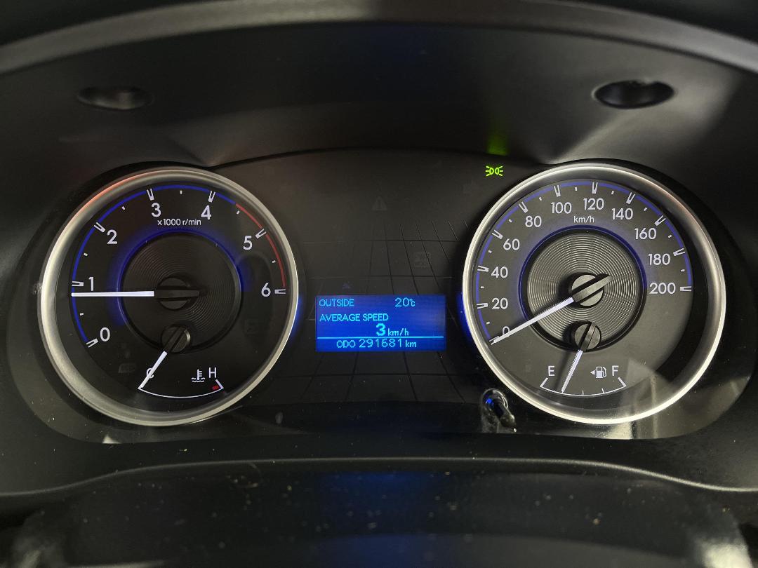 Photo '21' of Toyota Hilux