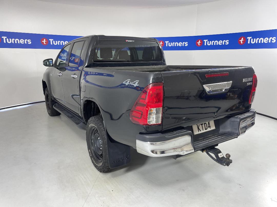 Photo '5' of Toyota Hilux