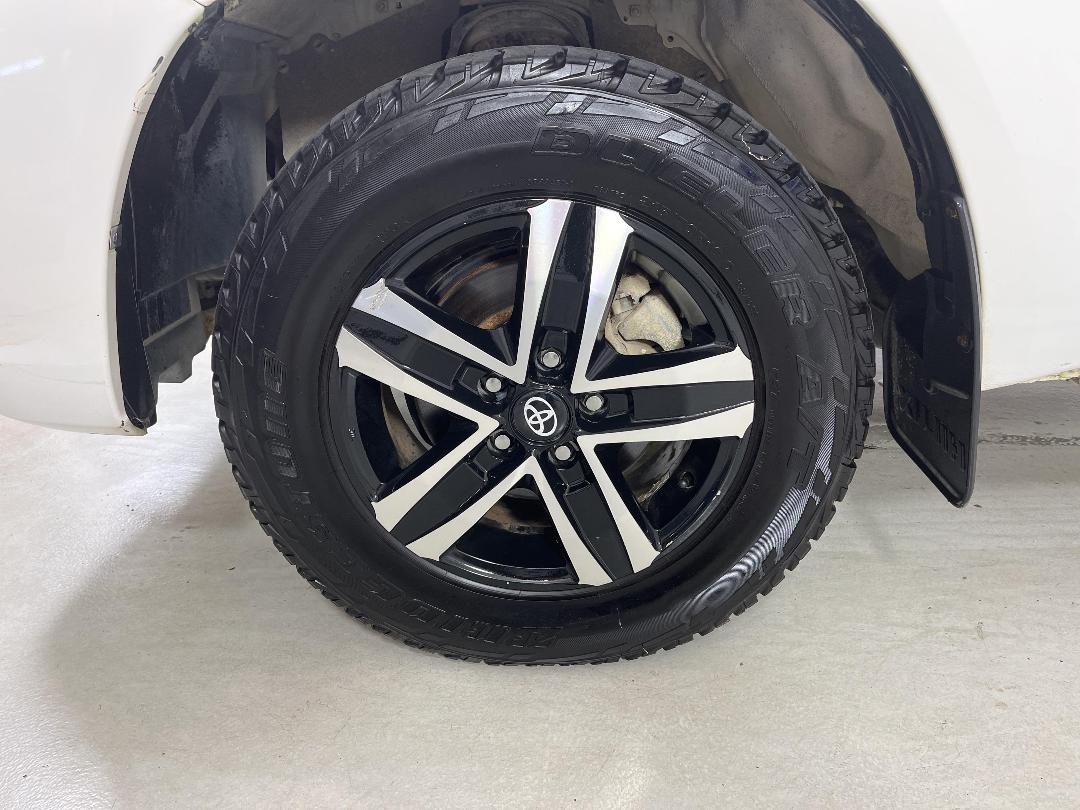 Photo '10' of Toyota Hilux Photo '10' of Toyota Hilux