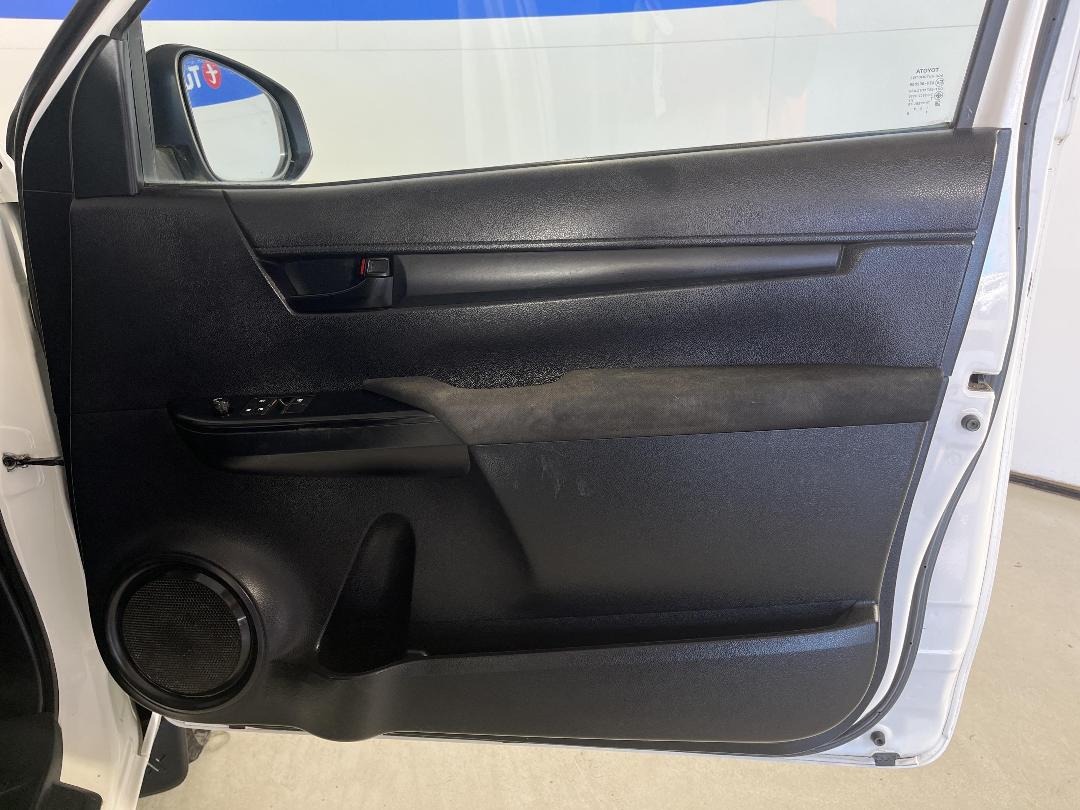 Photo '15' of Toyota Hilux Photo '15' of Toyota Hilux